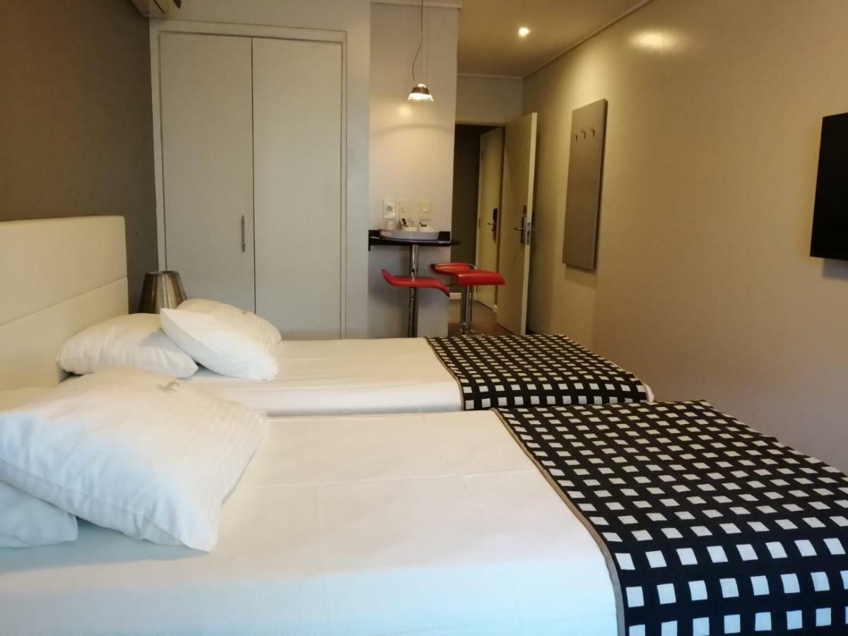 Regency Golf - Hotel Urbano Montevideo Ngoại thất bức ảnh